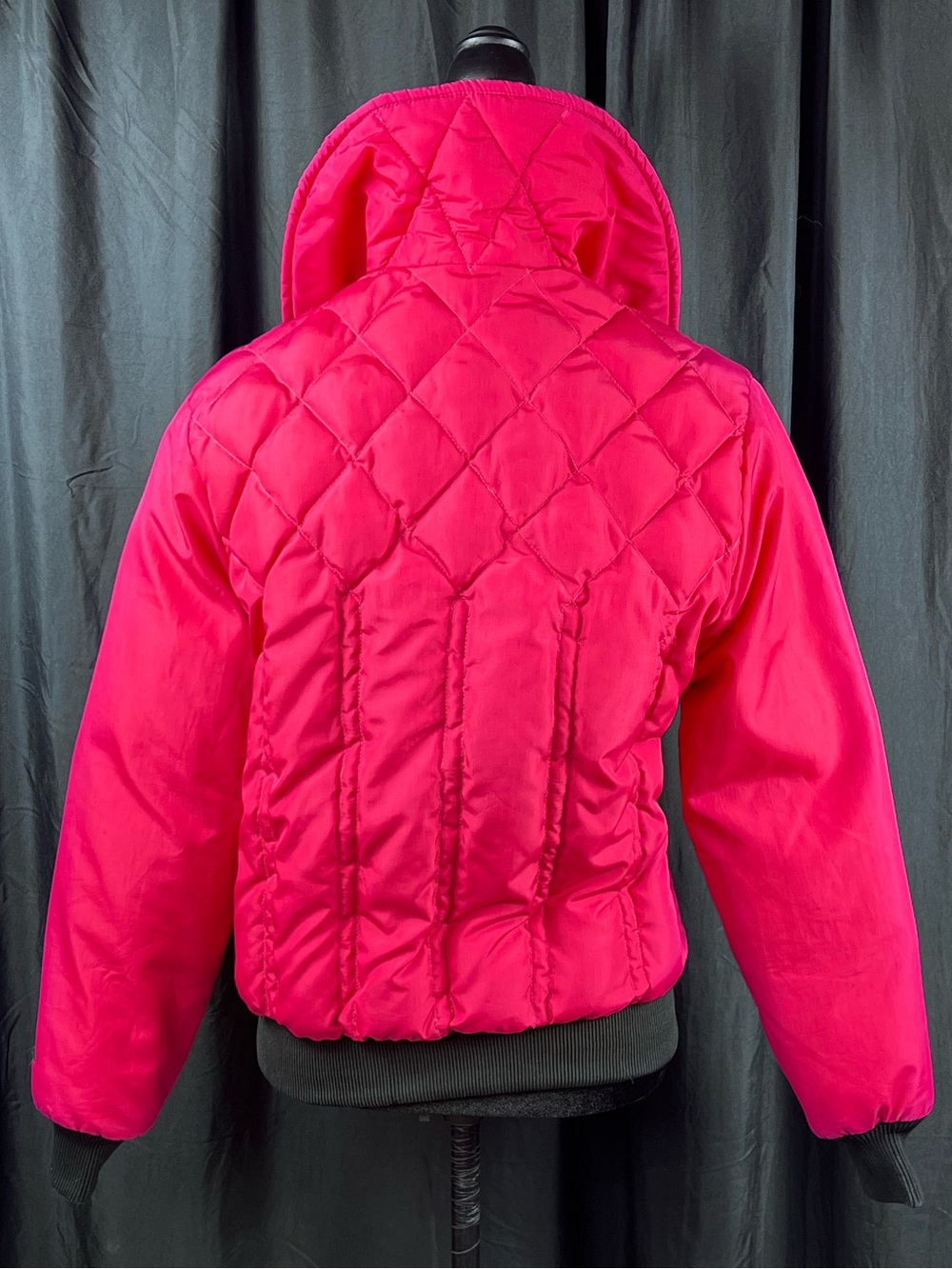 Gerry Vintage Fuchsia Quilted Down Ski Jacket Made in USA Large - Picture 2 of 8